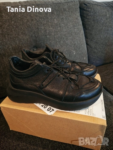 обувки Simple , снимка 2 - Дамски ежедневни обувки - 53743316