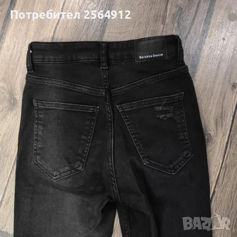 продавам дамски дънки на Bershka , снимка 3 - Дънки - 47170954