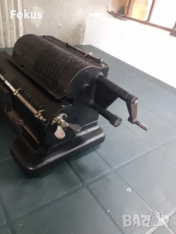 Стара съветска сметачна машина Феликс, снимка 3 - Антикварни и старинни предмети - 50966131