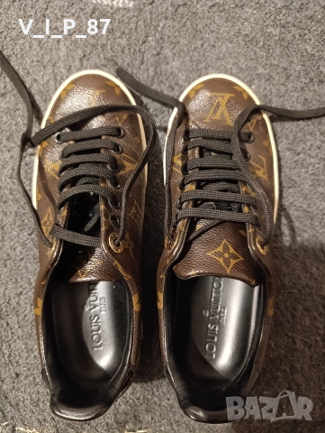 Оригинални сникърси Louis Vuitton