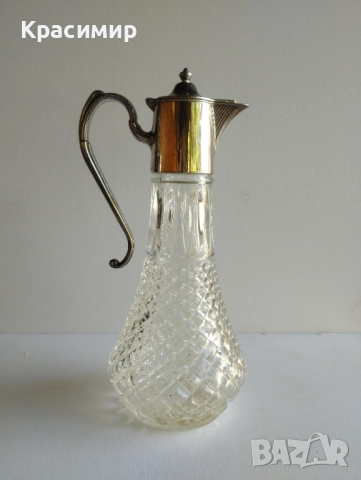 Винтидж стъклена кана с метална посребрена горна част. , снимка 2 - Антикварни и старинни предмети - 51537893