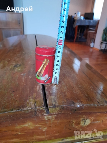 Стара кутия от Martini, снимка 10 - Други ценни предмети - 52886603