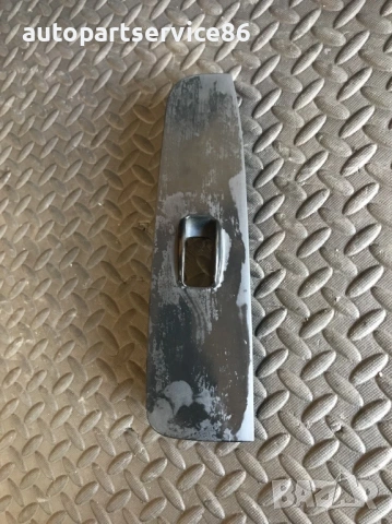 Рамка на превключвател за стъкло на дясна врата за KIA Opirus 3.5 (2006) 612W18610