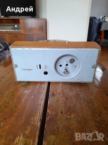 Стар настолен часовник Наири, снимка 4 - Антикварни и старинни предмети - 54044160