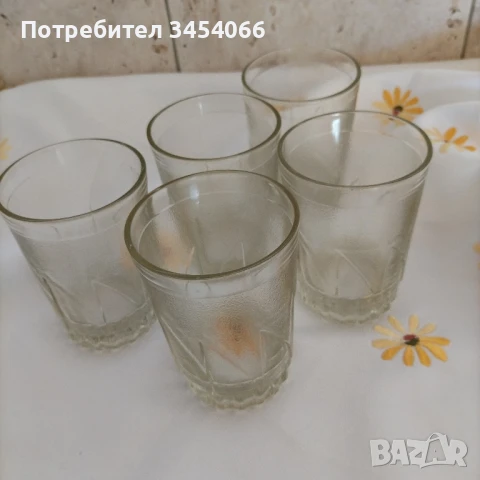Стъклени чаши от 80те години. , снимка 5 - Чаши - 51083543