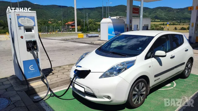 Nissan Leaf Tekna, снимка 8 - Автомобили и джипове - 45927461