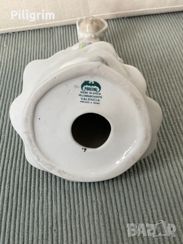 Perceval Испанско порцеланово момиче с шапка и рози., снимка 5 - Колекции - 53837553