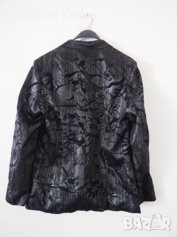 Дамско сако с флорални мотиви, снимка 2 - Сака - 45512545