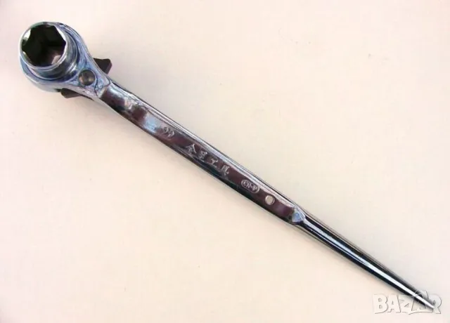 Нови Японски Гаечен КЛЮЧ 19x22 мм тип Тресчотка Вложка Лула Шило Лост Щанга и ЖАБКИ за Скеле БАРТЕР, снимка 6 - Други инструменти - 50116052