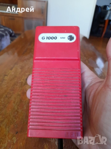 Старо радио,радиоприемник G 1000, снимка 2 - Антикварни и старинни предмети - 53786646