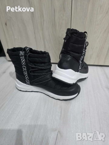 апрески боти ботуши Guess , снимка 2 - Дамски боти - 52447307
