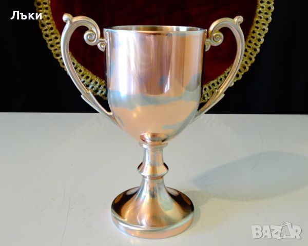 Метална чаша с две дръжки., снимка 1 - Антикварни и старинни предмети - 45204237