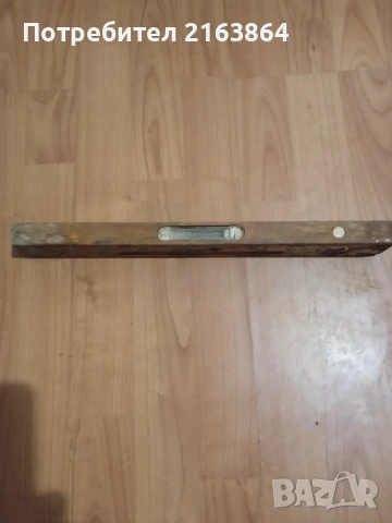  стар дървен нивелир