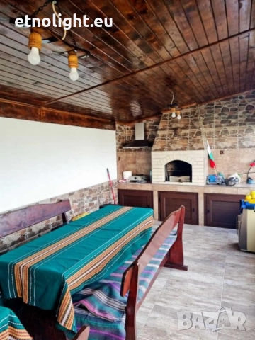 Полилеи от автентични реставрирани бъчви с дървена чашка , снимка 14 - Лампи за таван - 44113335