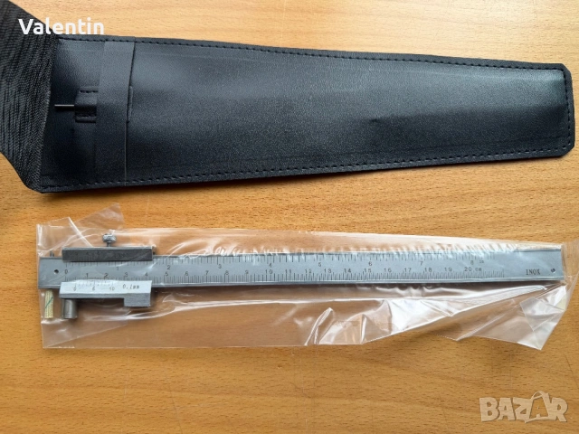 Шублер с чертилка 200мм