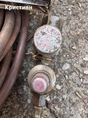 Професионална газова горелка пропан с маркуч и редуцир вентил, снимка 3 - Други инструменти - 54057621