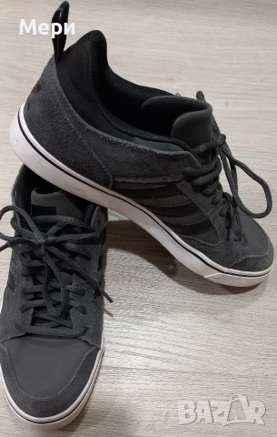 Маратонки Адидас 42.5