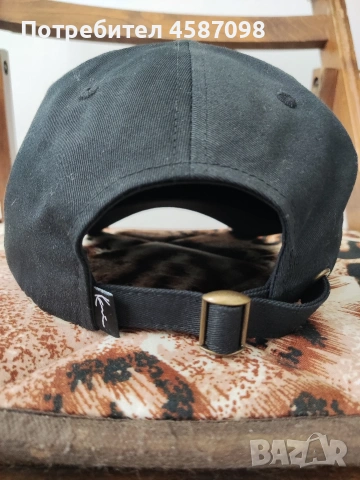 Нова шапка Karl Kani, снимка 3 - Шапки - 53360134