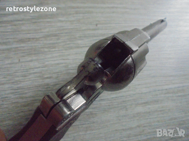 № 8481 Стара метална капсова играчка – малък револвер, снимка 3 - Други ценни предмети - 53224364