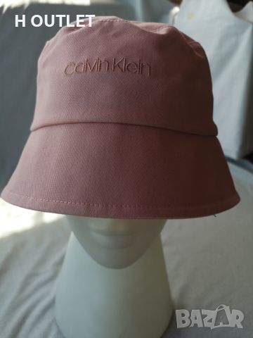 Оригинална шапка тип идиотка CALVIN KLEIN OS /526/, снимка 2 - Шапки - 46502351