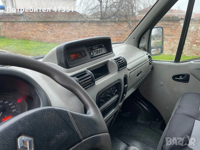 Renault Master 2.5DCI, снимка 9 - Бусове и автобуси - 53444163