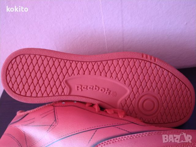 Reebok & Maison Margiela Red - оригинални Нови маратонки номер 45, снимка 8 - Маратонки - 46798205