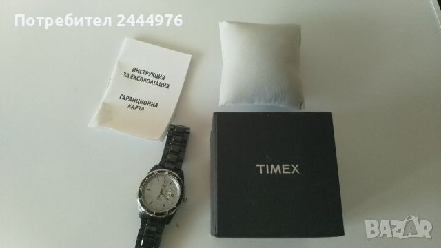 Часовник Timex, снимка 1 - Друга електроника - 46649035