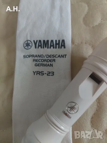Флейта Yamaha YRS-23, снимка 2 - Духови инструменти - 49900464