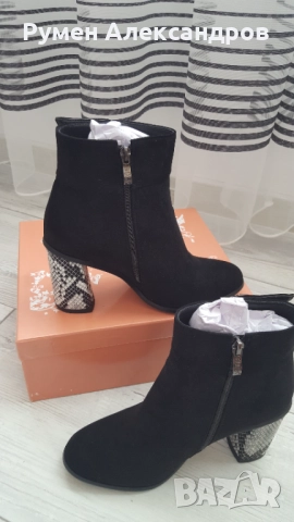 Чисто нови черни велурени дамски боти ELIZA РАЗМЕР 38, снимка 2 - Дамски боти - 52585423