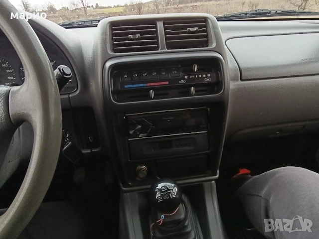 Продава Сузуки Витара, снимка 12 - Автомобили и джипове - 53392320