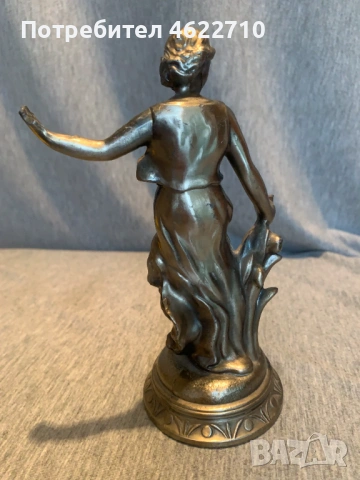 фигура статуетка , снимка 3 - Антикварни и старинни предмети - 53065801