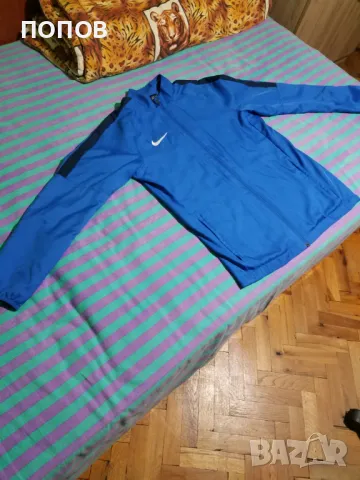 Оригинално Горнище Nike Dri Fit-M, снимка 2 - Спортни дрехи, екипи - 48437066