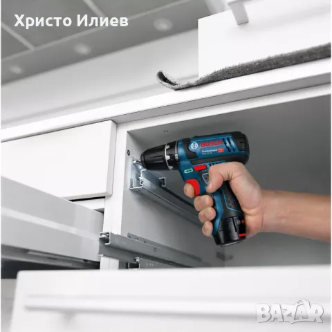 Акумулаторен винтоверт BOSCH GSR 12V-15 Professional 2 x 2,0 Ah батерии зарядно аксесоари чанта, снимка 5 - Винтоверти - 49466419