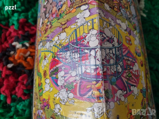 Триъгълен Пъзел "Crazy Circus” Mordillo Heye 1974г. 1500 части, снимка 2 - Пъзели - 53872621