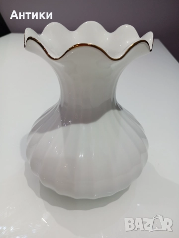 Порцеланова ваза маркирана , снимка 2 - Вази - 52624096