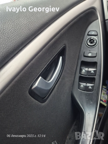 Hyundai i30 cw , снимка 11 - Автомобили и джипове - 52670013