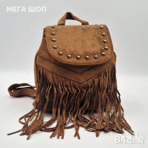 Велурена дамска раница с ресни и метални нитове – бохо стил и практичност, снимка 5 - Раници - 52643500