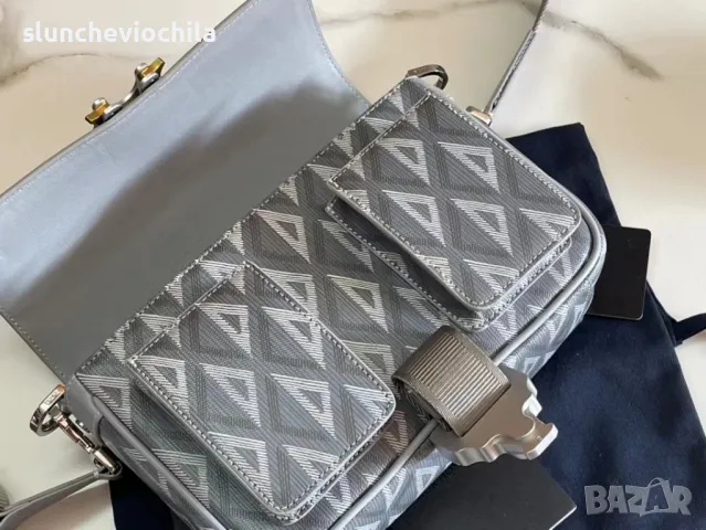 Мъжка чанта Dior Hit the Road Bag with Strap Диор, снимка 7 - Чанти - 46917540