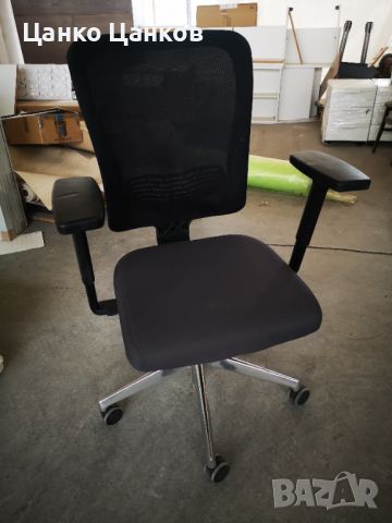 Продавам директорски офис столове , снимка 1 - Столове за офис - 46422693