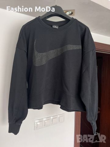 Оригинална блуза Nike, снимка 4 - Блузи с дълъг ръкав и пуловери - 45304091