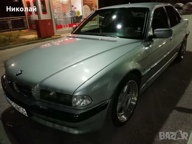 BMW Е38 740i V8 под наем за абитуриентски бал, сватба, фотосесия и др., снимка 6 - Транспорт под наем - 49786047
