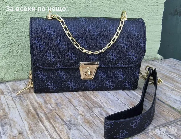 Дамска чанта Guess Код R93, снимка 1 - Чанти - 47625922