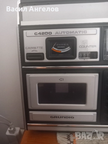 GRUNDIG C4200, снимка 2 - Радиокасетофони, транзистори - 52317945