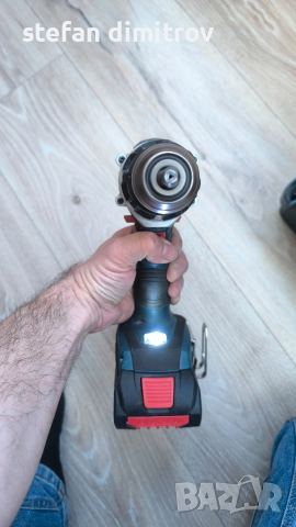 Bosch акумулаторен ударно-пробивен винтоверт gsb 18v-110 плюс 2 батерий 4Ah и зарядно , снимка 8 - Винтоверти - 53746022