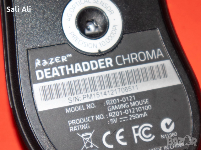Razer Deathadder Chroma геймърска мишка с RGB подсветка, 10000 DPI, снимка 4 - Клавиатури и мишки - 51795856
