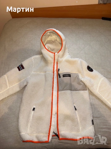 Napapijri яке ново