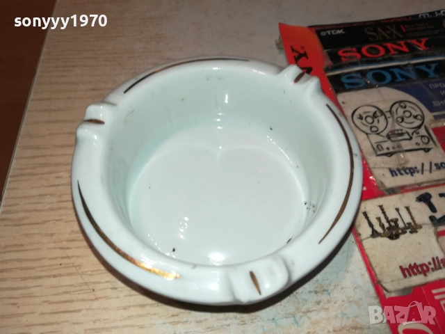 ПОРЦЕЛАНОВ ПЕПЕЛНИК ОТ СОЦА 3010251621, снимка 2 - Антикварни и старинни предмети - 52236884