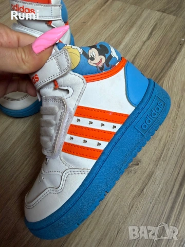Оригинални детски маратонки HOOPS MID 3.0 MICKEY AC I 26 н, снимка 2 - Детски маратонки - 53571665