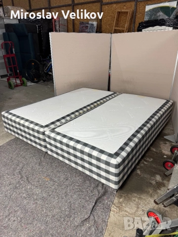Спалня Hästens 220/220/45 в перфектно състояние , снимка 3 - Спални и легла - 53471086