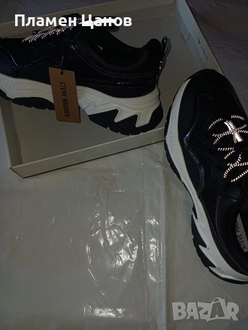 дамски маратонки steve madden , снимка 2 - Маратонки - 54014067